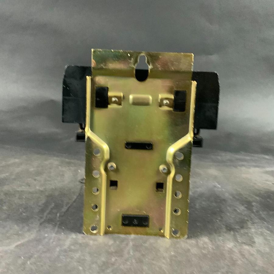 Used ALLEN BRADLEY 700-BR600A1 ($60 OBO)