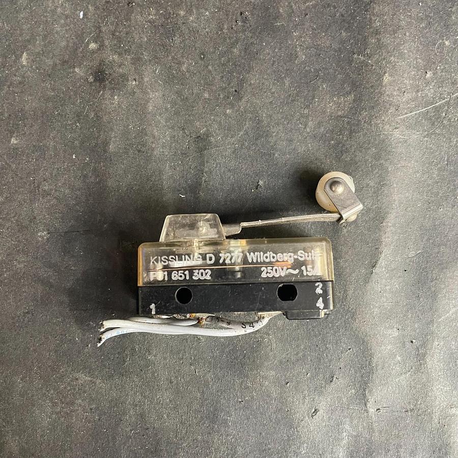 Used KISSLING D 7277 WILDBERG-SULZ PJ1 651 302 MICRO SWITCH
