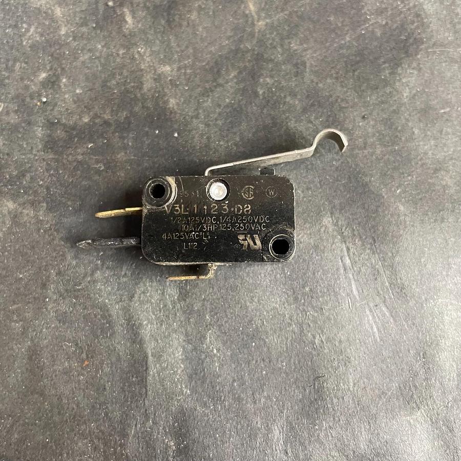 Used HONEYWELL V3L-1123-D8 MICRO SWITCH