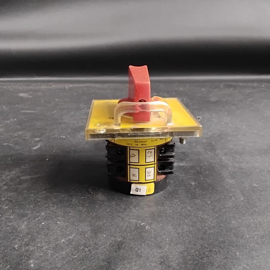 Used TELEMECANIQUE 110767 CAM SWITCH ($20 OBO)