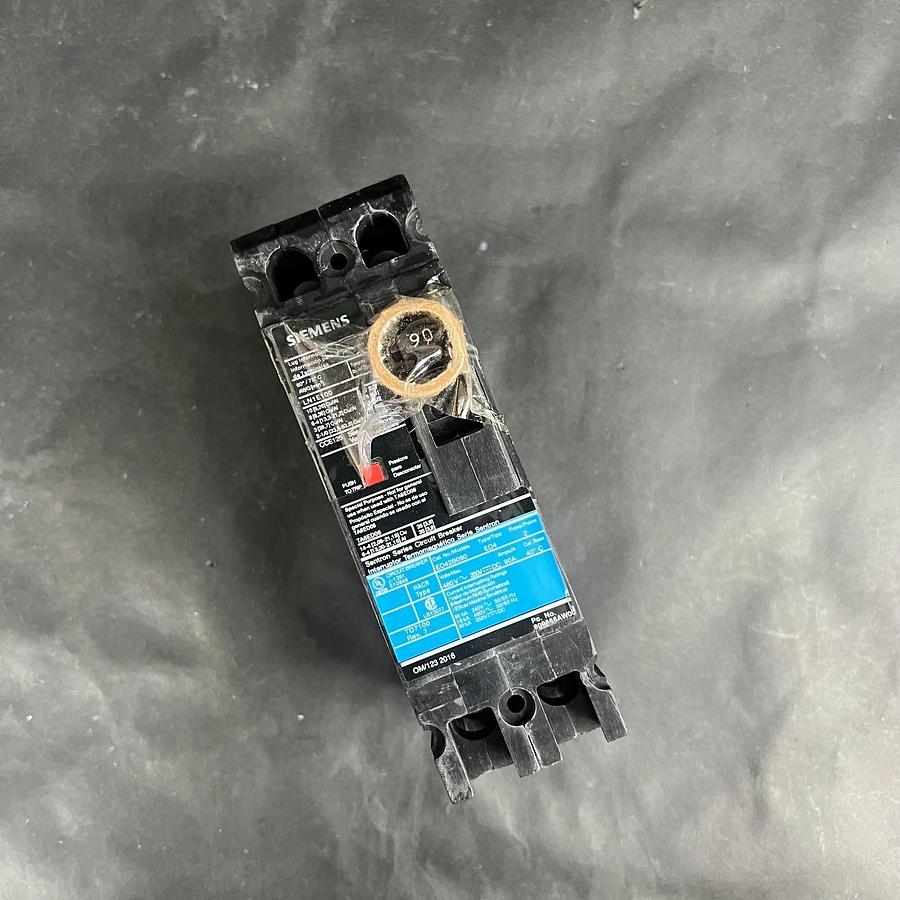 Used SIEMENS ED42B090 CIRCUIT BREAKER ($200 OBO)