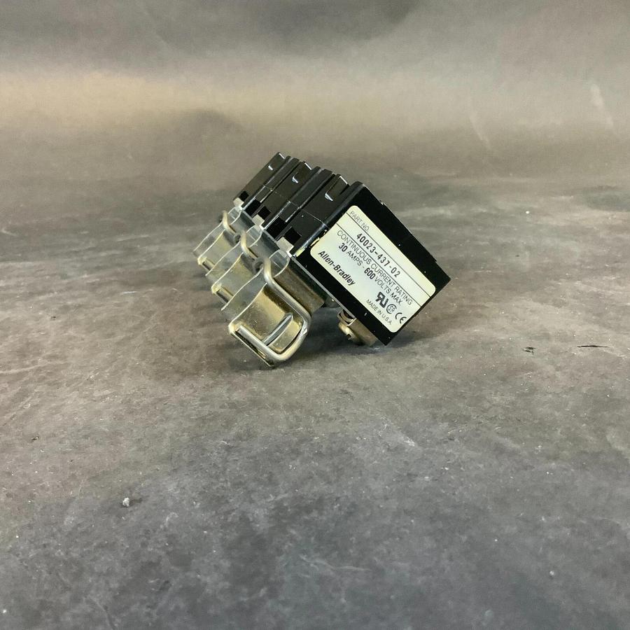 Used ALLEN BRADLEY 40023-437-02 FUSE HOLDER ($15 OBO)