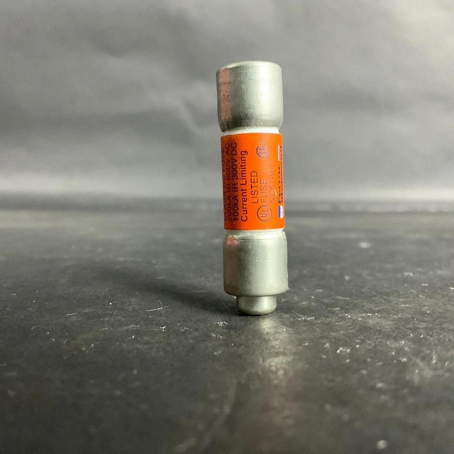 FERRAZ SHAWMUT AMPTRAP ATDR-15 FUSE ($5 OBO)