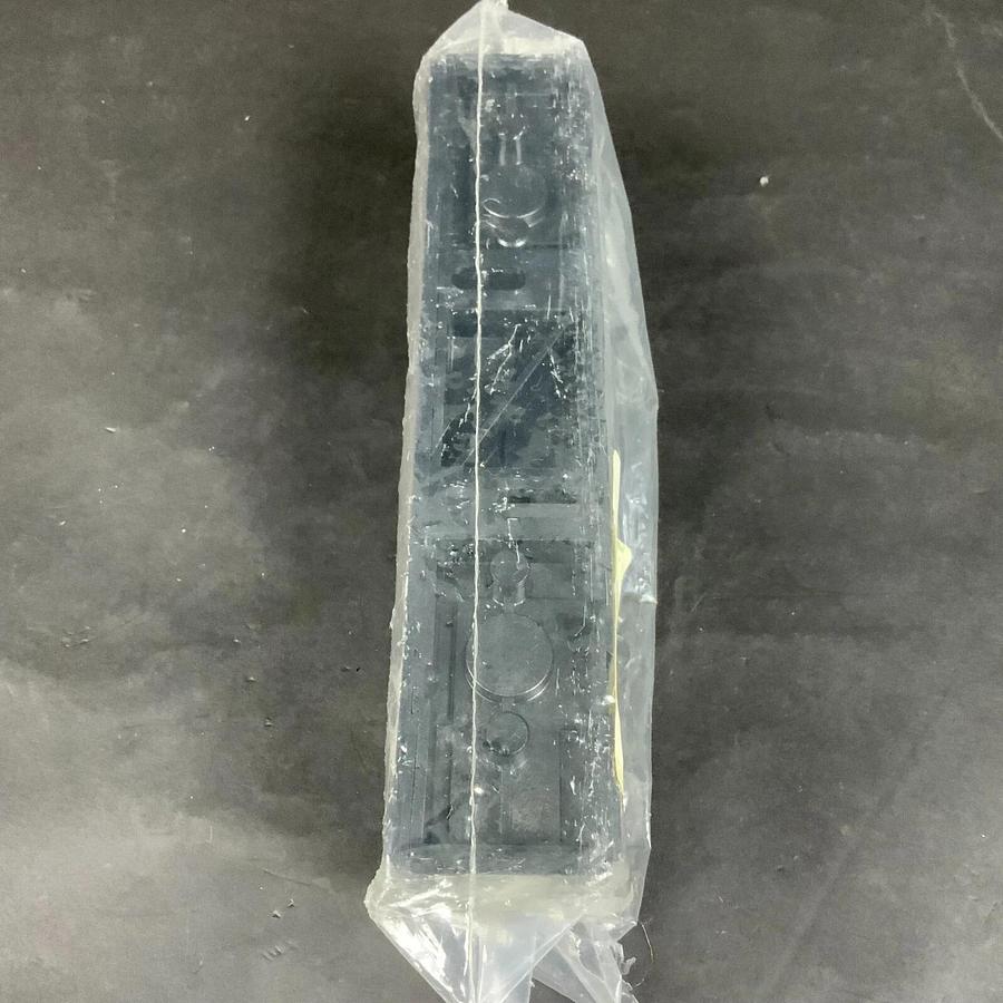 Used FERRAZ SHAWMUT 21036R FUSE HOLDER - NEW ($20 OBO)