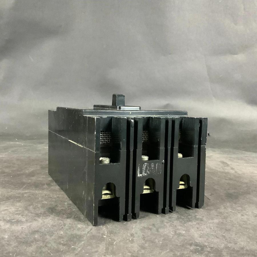 Used WESTINGHOUSE EH-3090 CIRCUIT BREAKER ($50 OBO)