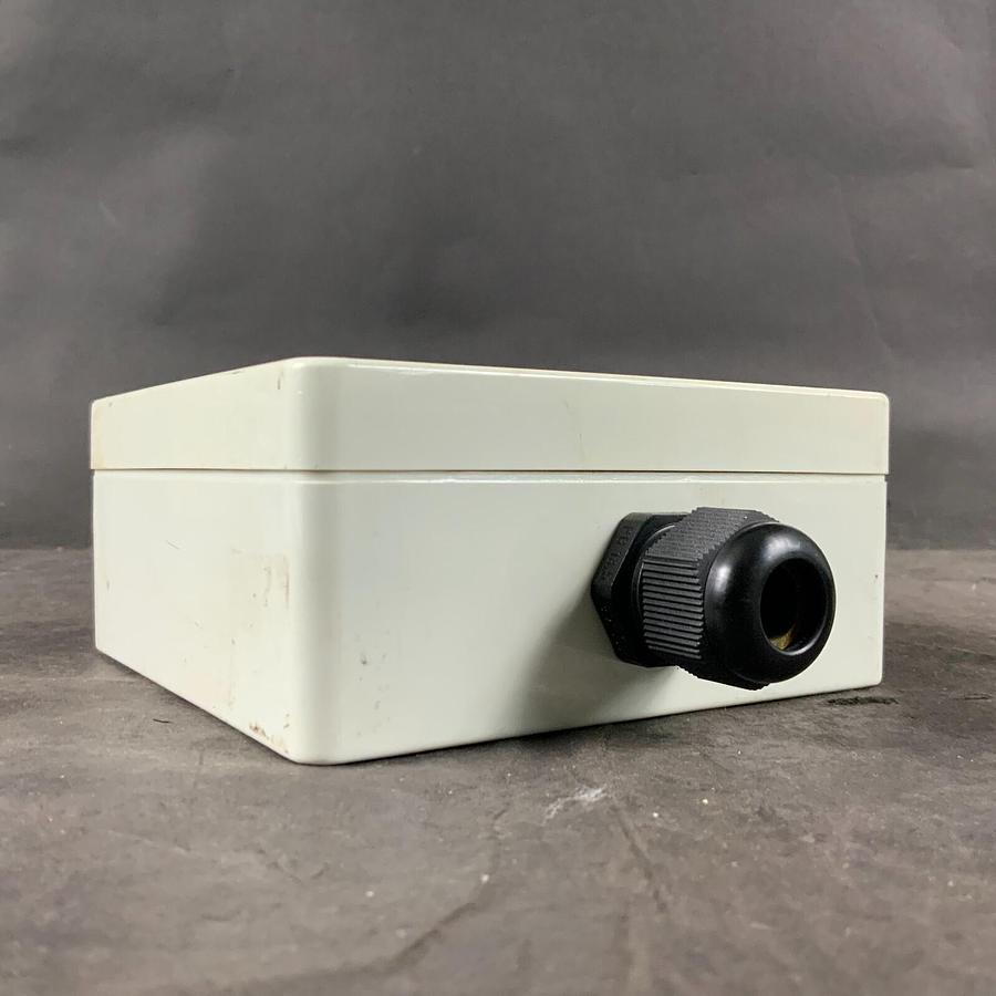 Used GENERIC POLYCARBONATE VACUUM PUMP ENCLOSURE ($35 OBO)