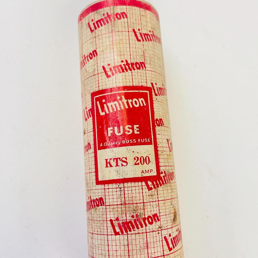 Used BUSSMANN KTS 200 LIMITRON FUSE 600 VOLTS INDUSTRIAL ELECTRICAL REPLACEMENT