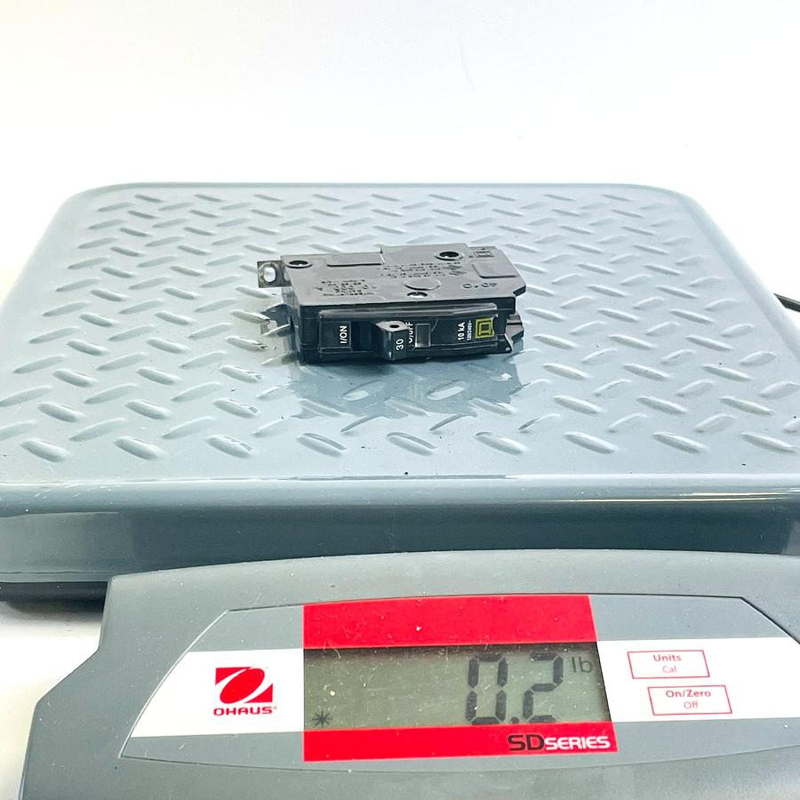 Used SQUARE D QOB130 30A 1-POLE 120/240V 10KA BOLT-ON CIRCUIT BREAKER HACR TYPE