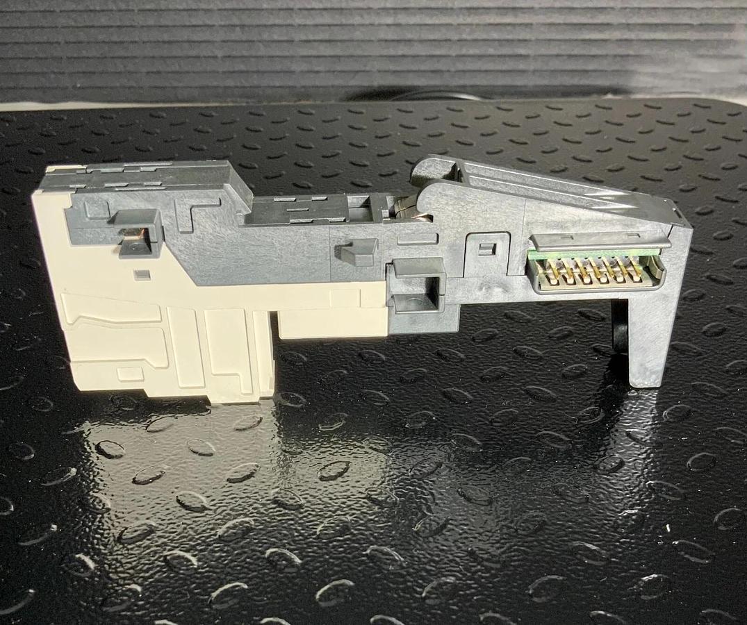 SIEMENS 6ES7193-4CE10-0AA0 ($19.99 OBO)