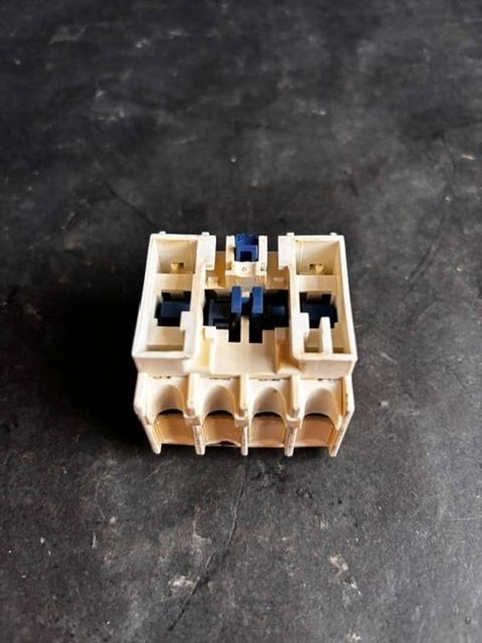 Used TELEMECANIQUE LADN22 AUXILIARY CONTACT BLOCK ($7.50 OBO)