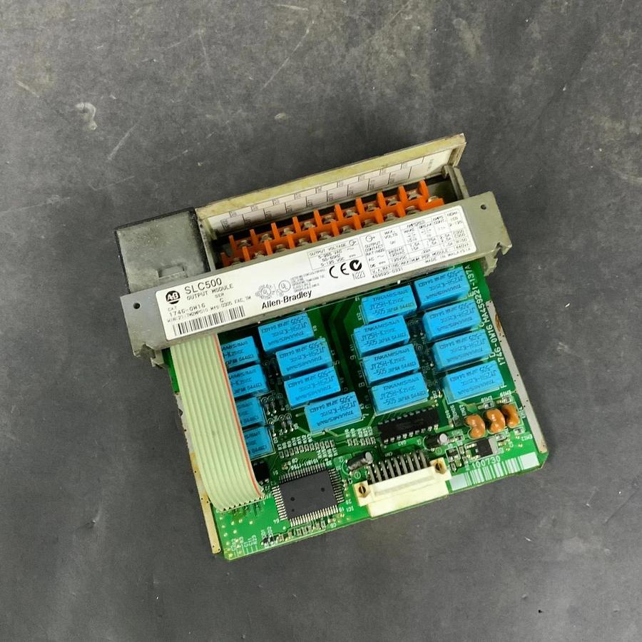 Used ALLEN BRADLEY 1746-OW16 SER C OUTPUT MODULE ($30 OBO)