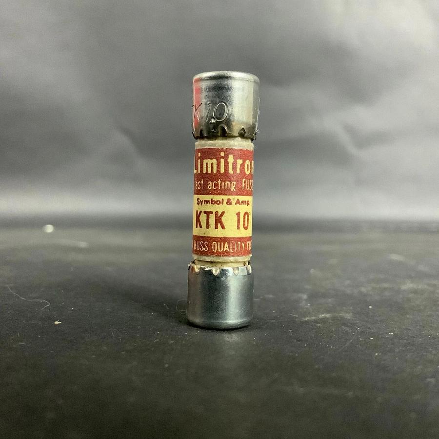 BUSSMANN KTK-10 FAST ACTING FUSE - SET OF 5 ($15 OBO)