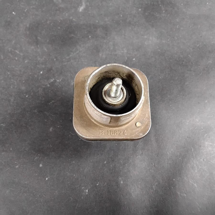 Used ALLEN BRADLEY B-16824 PUSHBUTTON OPERATOR ($13 OBO)