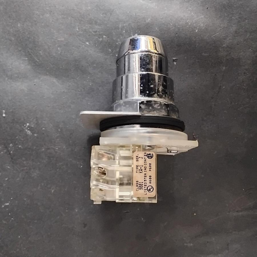 Used SQUARE D 9001-KA1 SERIES J SELECTOR SWITCH ($12 OBO)