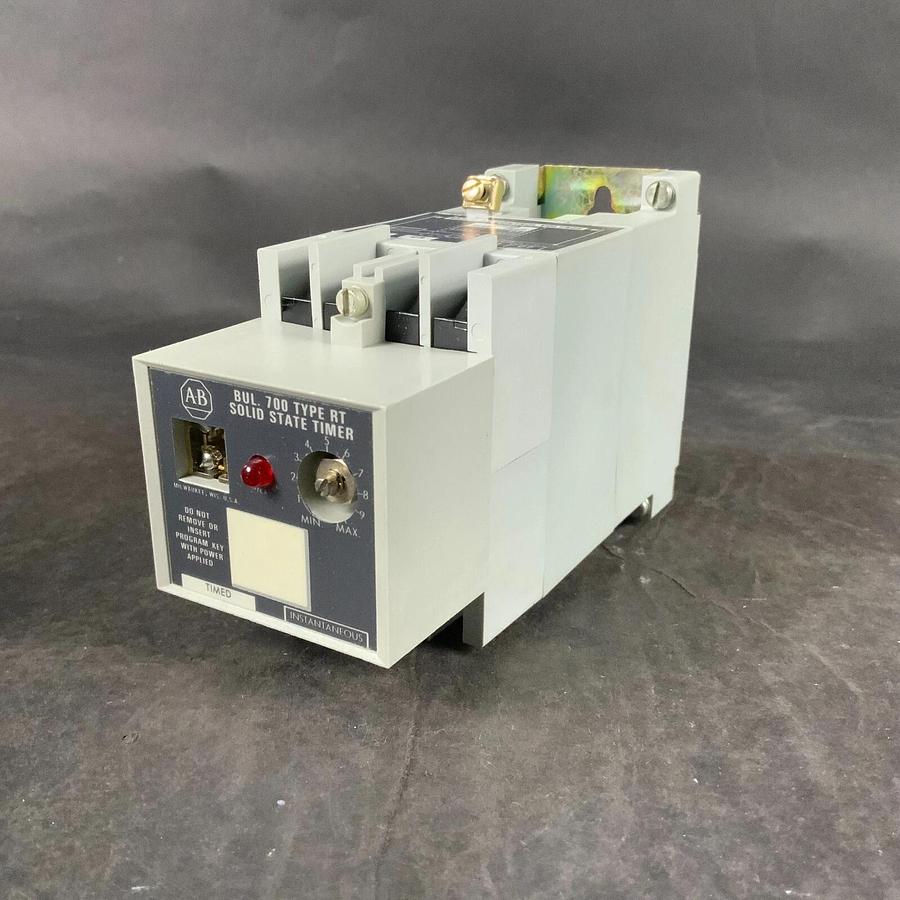 ALLEN BRADLEY 700-RT00N000A1 SER.B SOLID STATE TIMING RELAY ($50 OBO)
