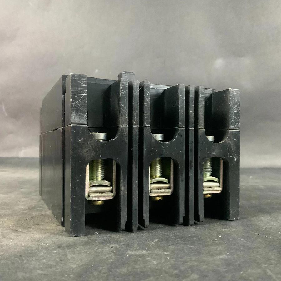 Used WESTINGHOUSE EB3100N CIRCUIT BREAKER ($55 OBO)