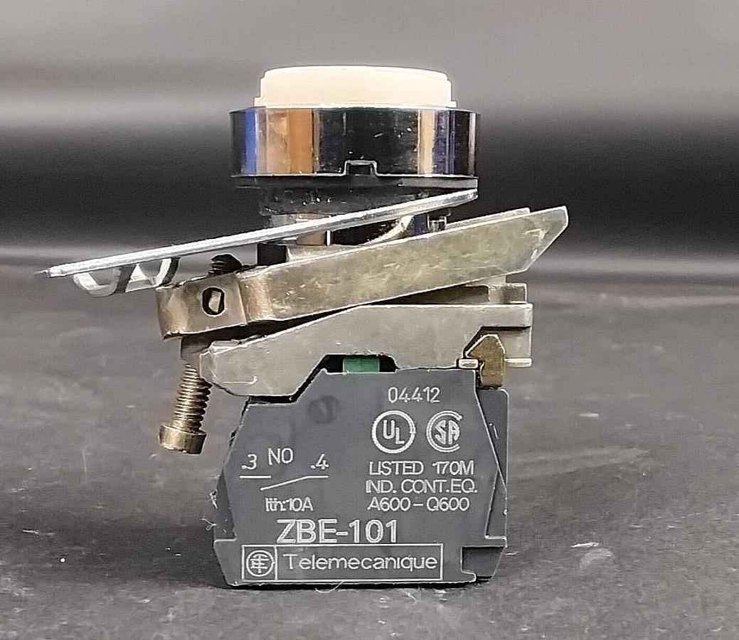 Used TELEMENCANIQUE ZBE-101 CONTACT BLOCK WITH WHITE PUSH BUTTON ($ 11 OBO)