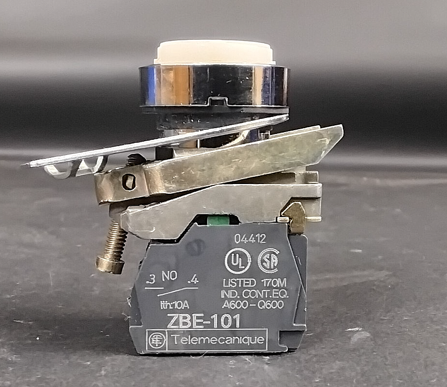 Used TELEMENCANIQUE ZBE-101 CONTACT BLOCK WITH WHITE PUSH BUTTON ($ 11 OBO)