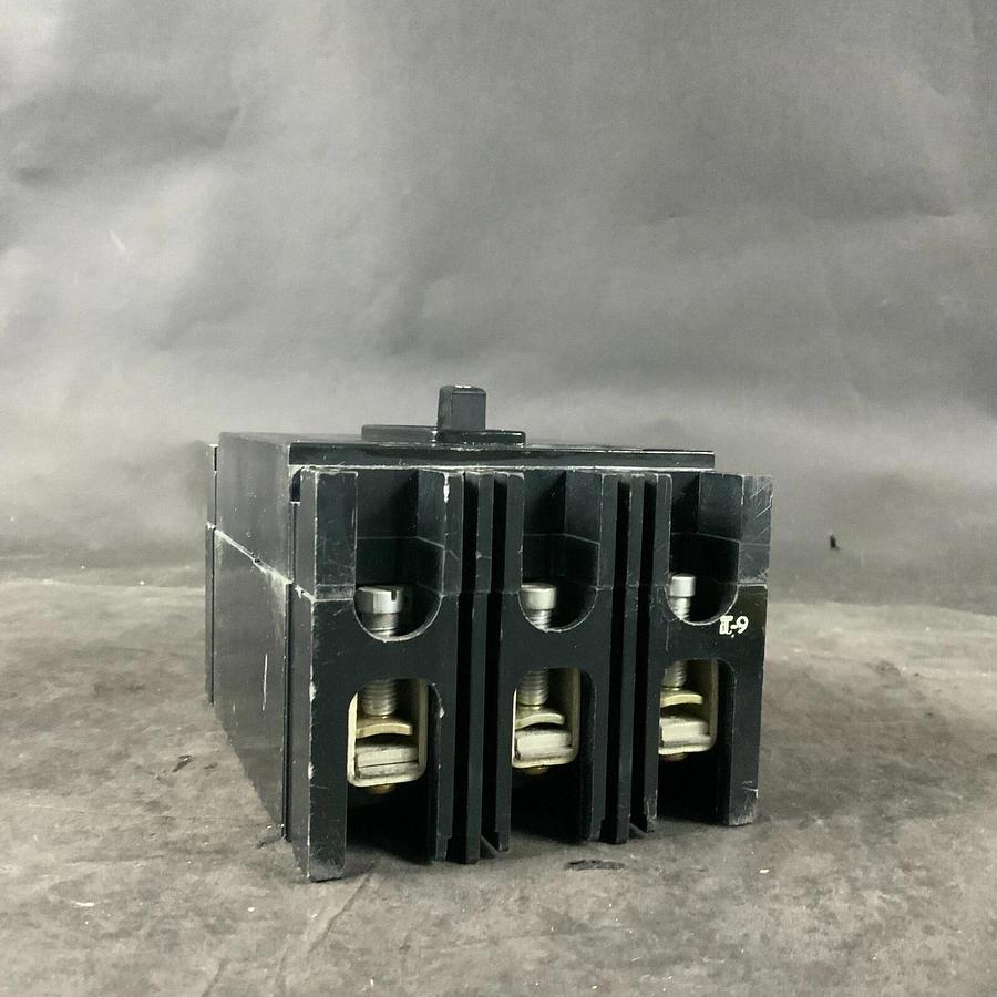 Used WESTINGHOUSE EHB3050L CIRCUIT BREAKER ($50 OBO)