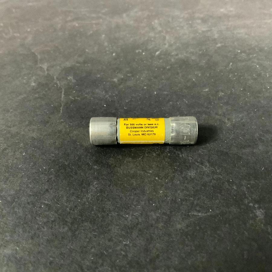 Used BUSSMANN FNQ 1-1/4 TIME DELAY FUSE - SET OF 2 ($6 OBO)
