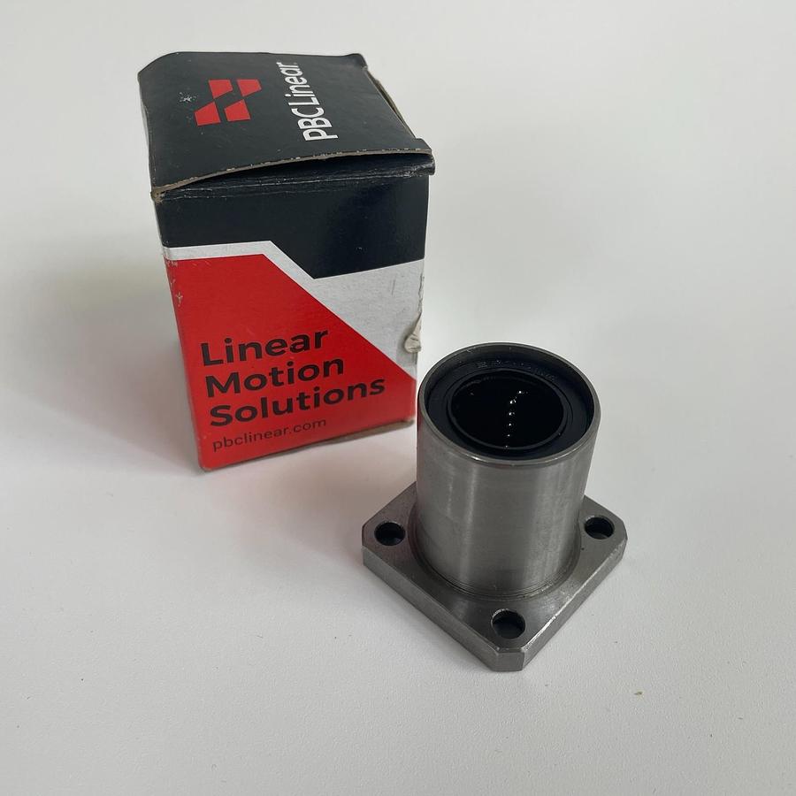 Used PBC LINEAR EPK20G 20MM INNER DIAMETER SQUARE FLANGE LINEAR BALL BEARING OEM