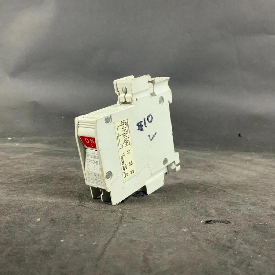 Used MITSUBISHI CP30-BA 1 POLE UNIT CIRCUIT PROTECTOR ($10 OBO)