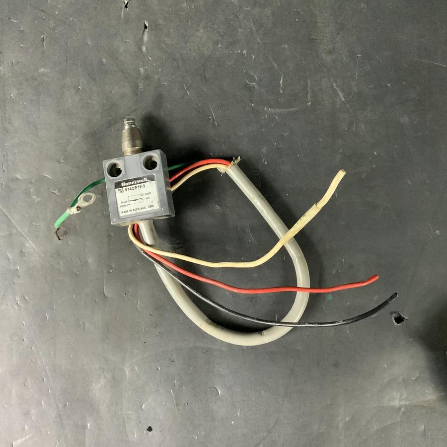 Used HONEYWELL 914CE19-3 LIMIT SWITCH ($15 OBO)