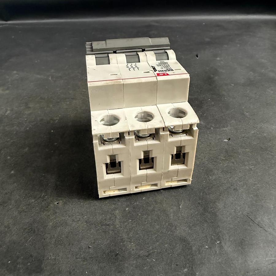 Used LS BK63H 15A 3 POLE CIRCUIT BREAKER
