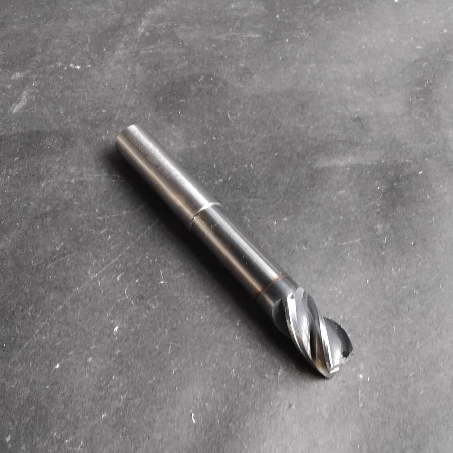 Used WIDIA HANITA IL 4VN5 K20 END MILL ($30 OBO)