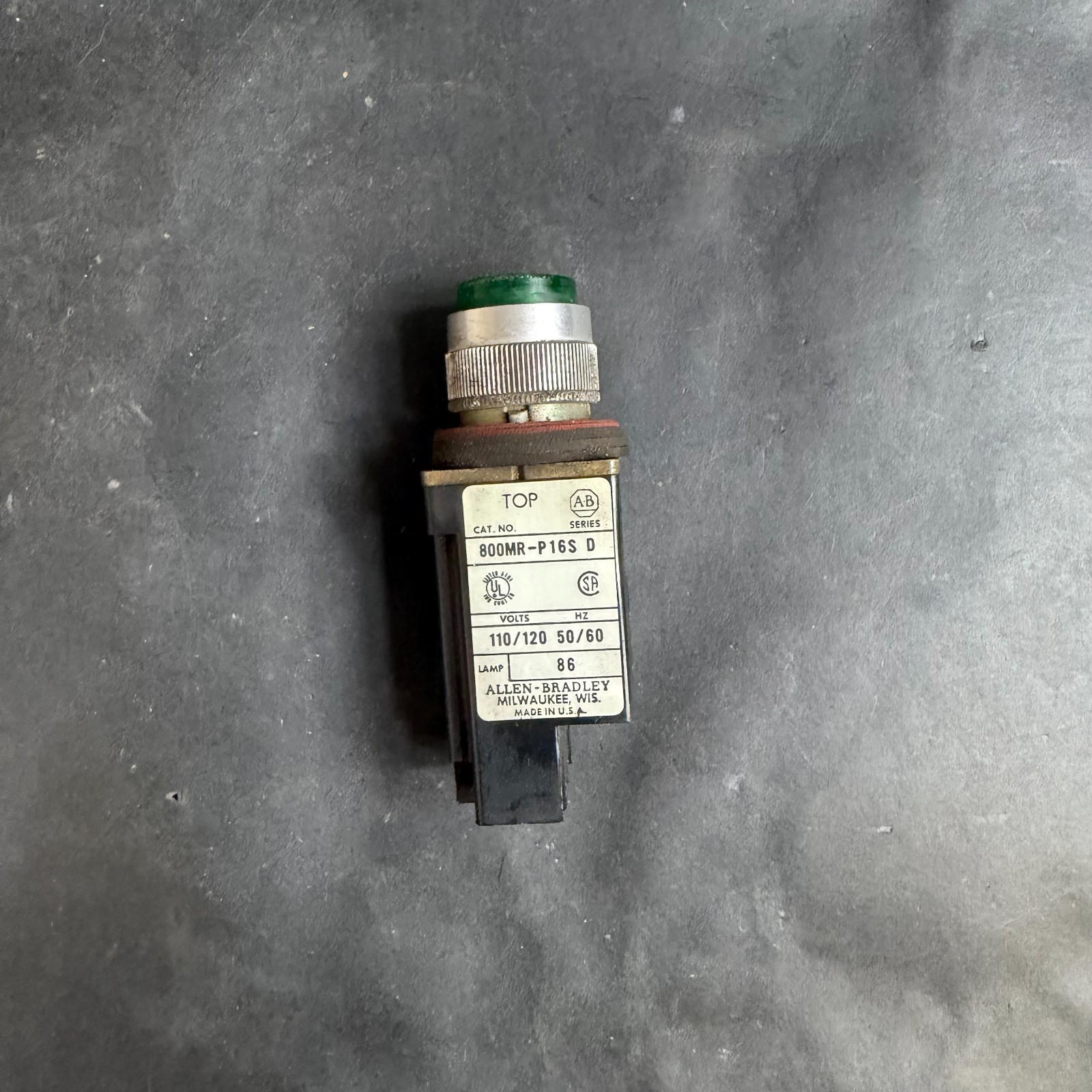 Used ALLEN BRADLEY 800MR-P16S GREEN PILOT LIGHT ($15 OBO)