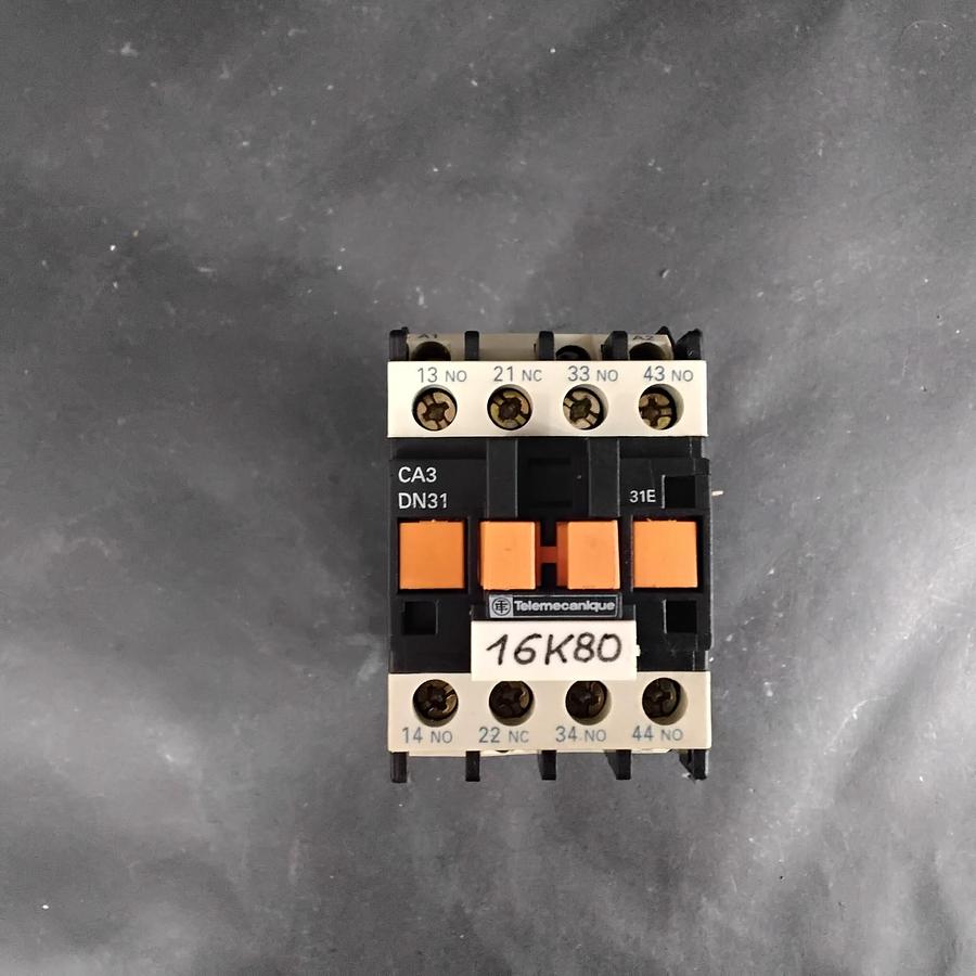 Used TELEMECANIQUE CA3-DN31 CONTROL RELAY ($11 OBO)
