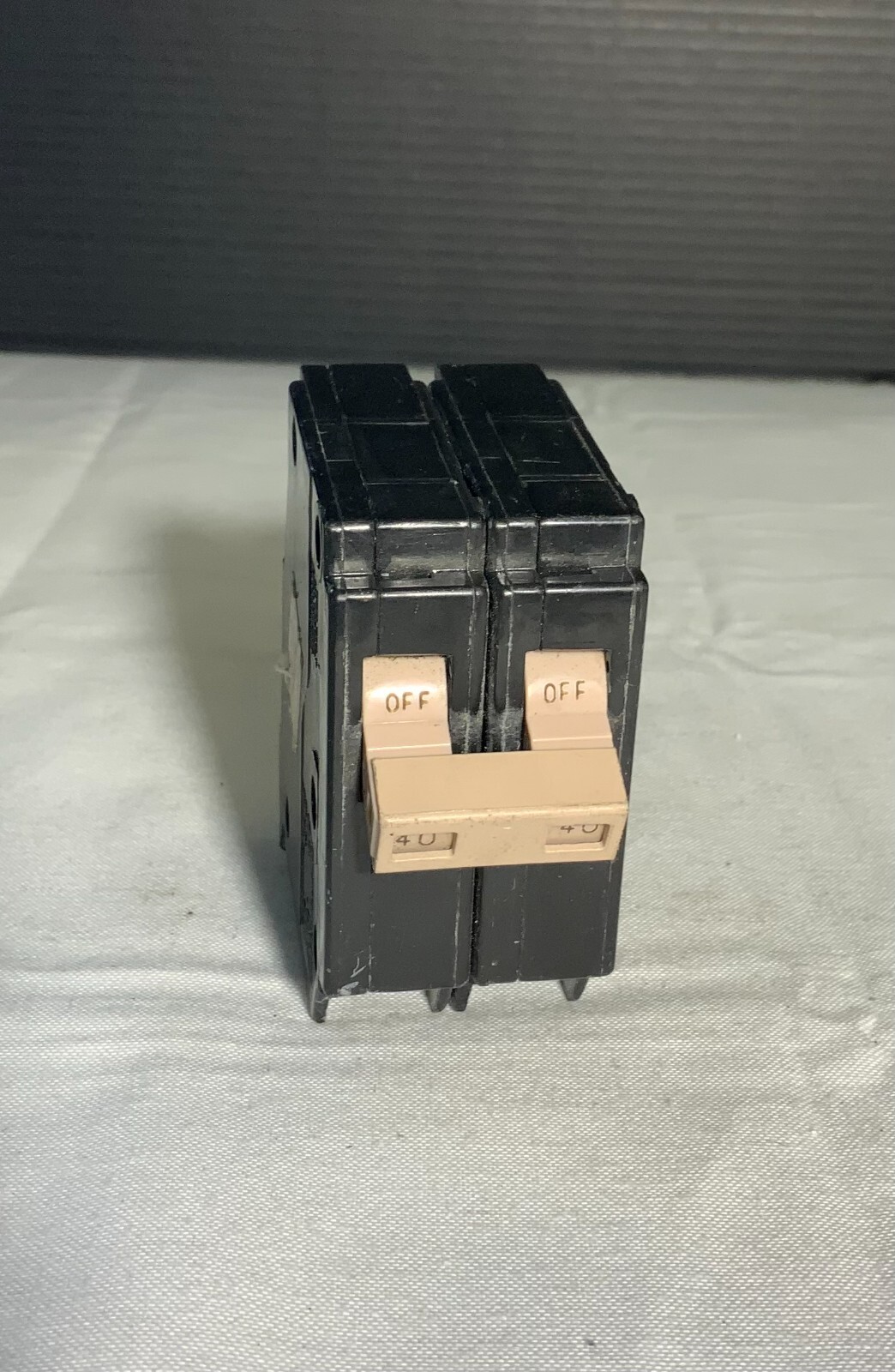 Used EATON CH240CS ($33.99 OBO)