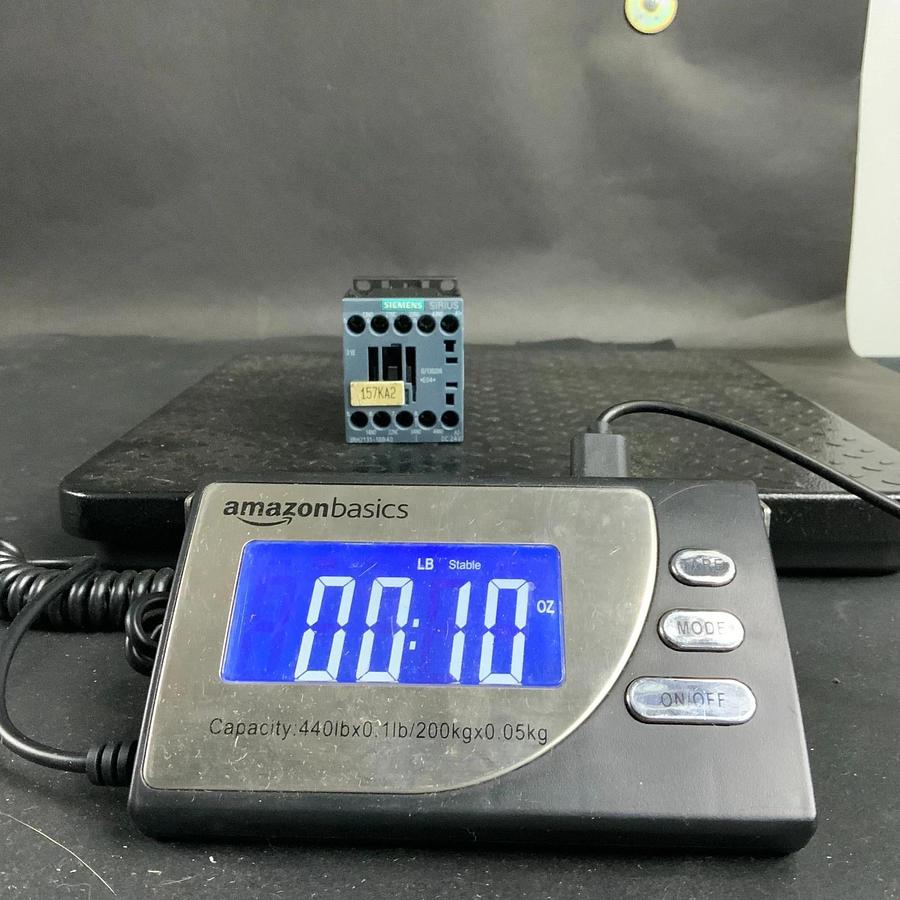 Used SIEMENS 3RH2131-1BB40 CONTACTOR ($35 OBO)