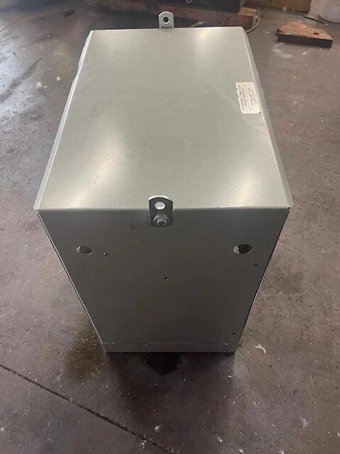 Used TEMCO TMT45B20 (45KVA) ($699.99 OBO)