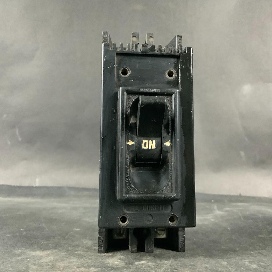 Used HEINEMANN 2263 15A CIRCUIT BREAKER ($20 OBO)