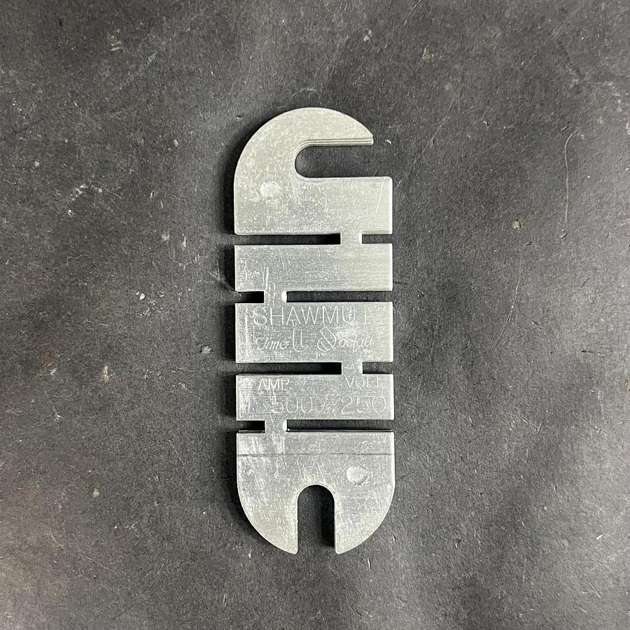 Used FERRAZ SHAWMUT 500A 250V FUSE LINK ($8 OBO)