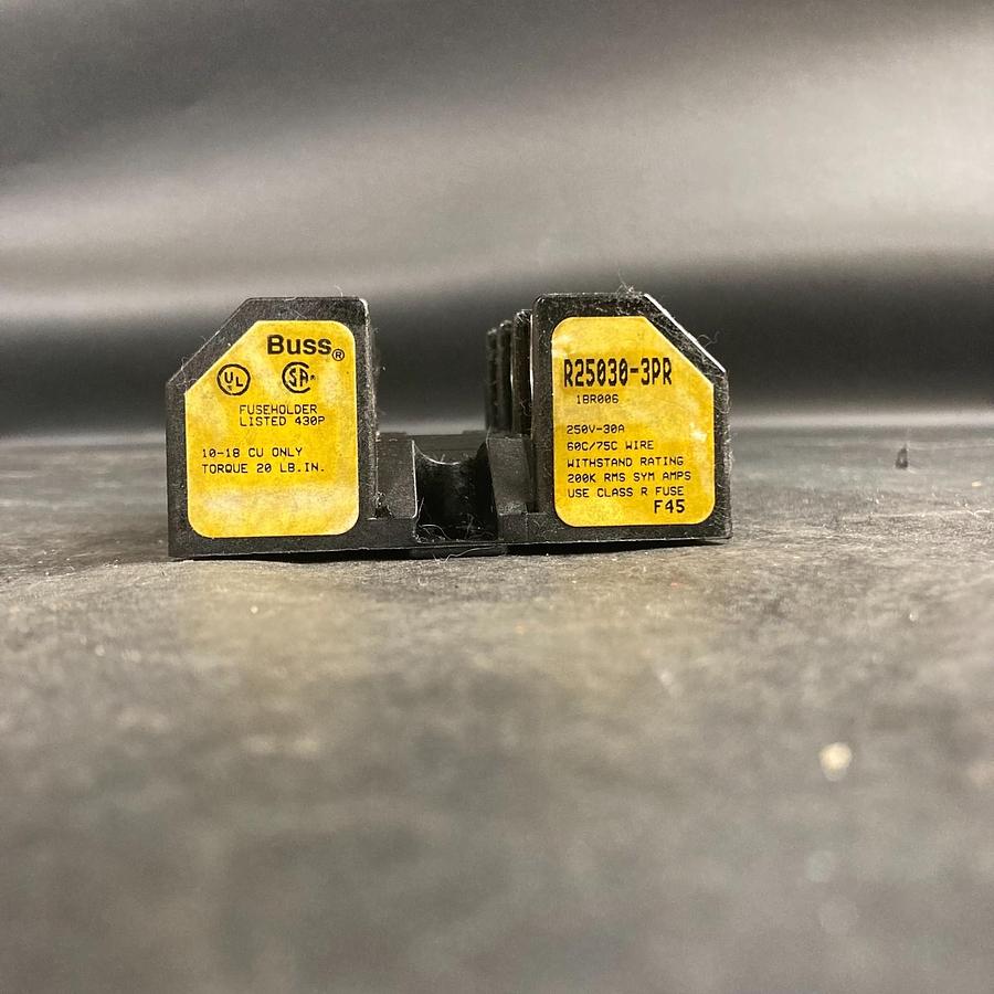 Used EATON BUSSMANN R25030-3PR FUSE BLOCK ($5 OBO)
