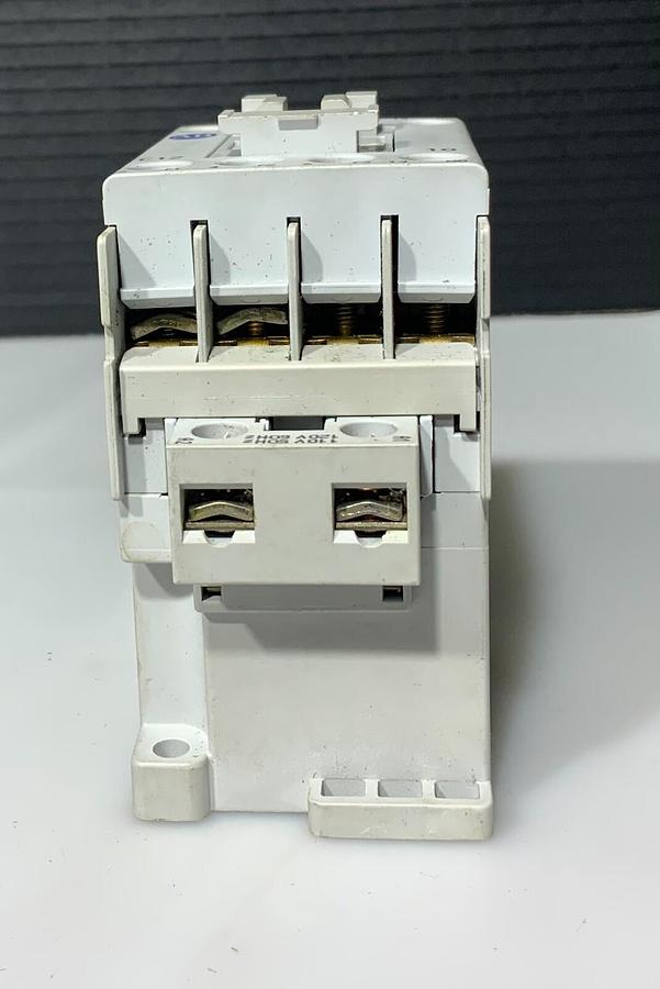 Used ALLEN BRADLEY 100-C12*10 CONTACTOR ($30 OBO)