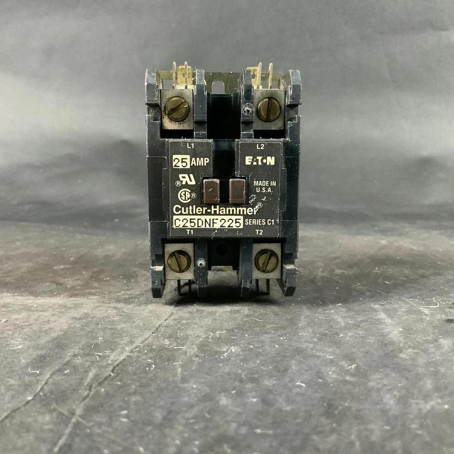 Used EATON CUTLER-HAMMER C25DNF225 SERIES C1 CONTACTOR ($20 OBO)