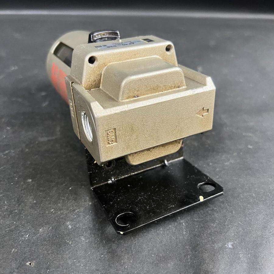 Used SMC AF40-03B PNEUMATIC FILTER ($30 OBO)