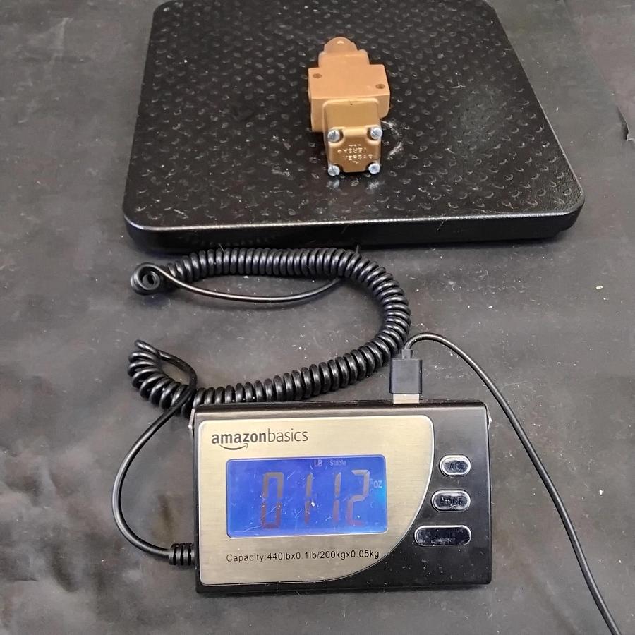 VZL-3301 - Versa 3 Way Pneumatic Directional Valve ($80 OBO)