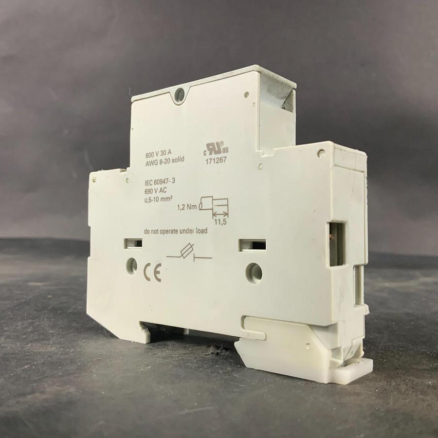 Used SIEMENS 3NW7 053 FUSE HOLDER ($25 OBO)