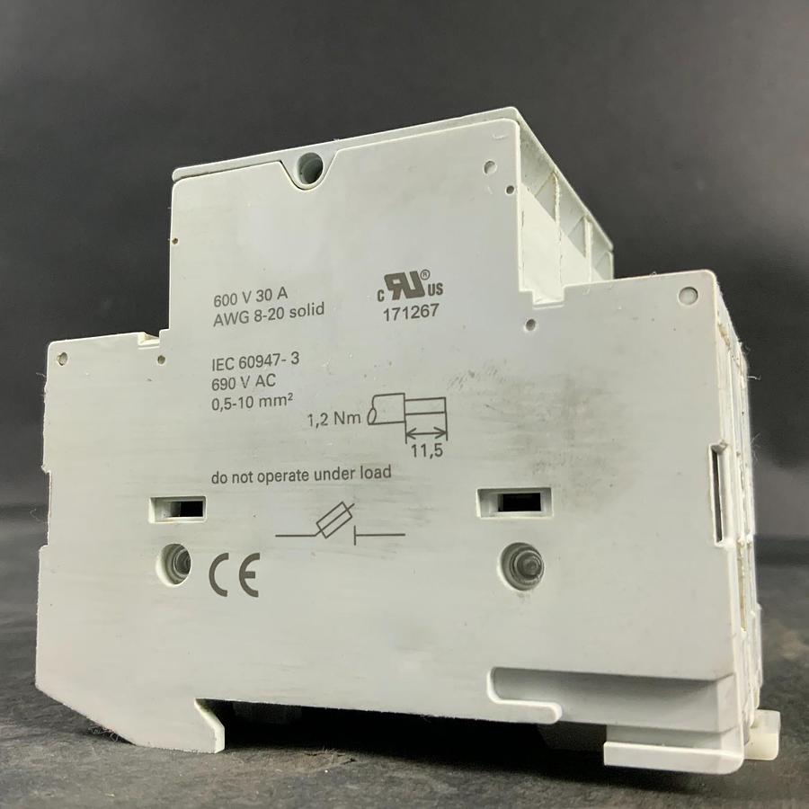 Used SIEMENS 3NW7 033 FUSE HOLDER ($10 OBO)