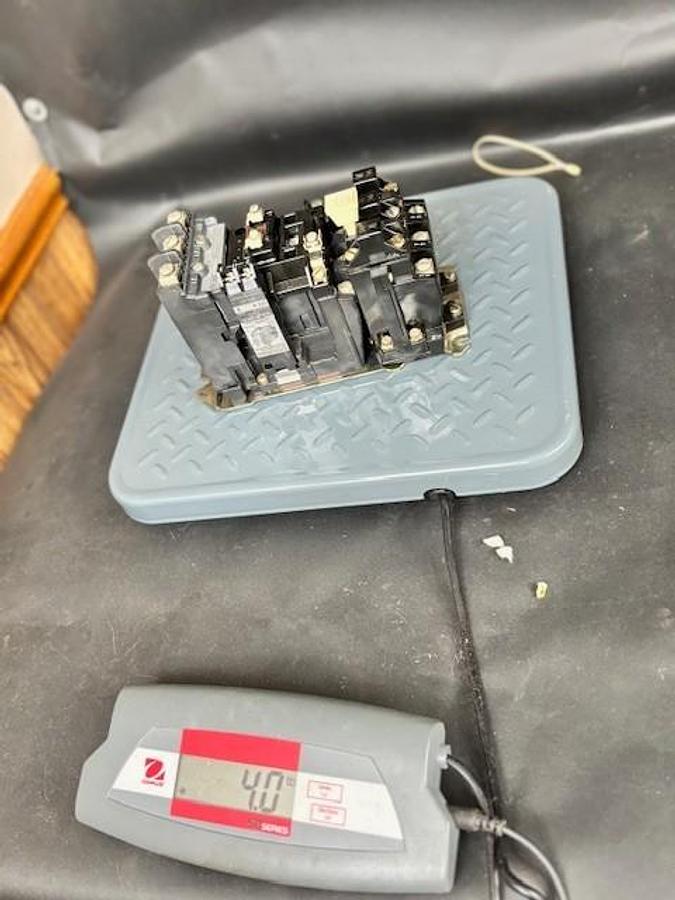 Used ALLEN BRADLEY 509-A0D SERIES B STARTER