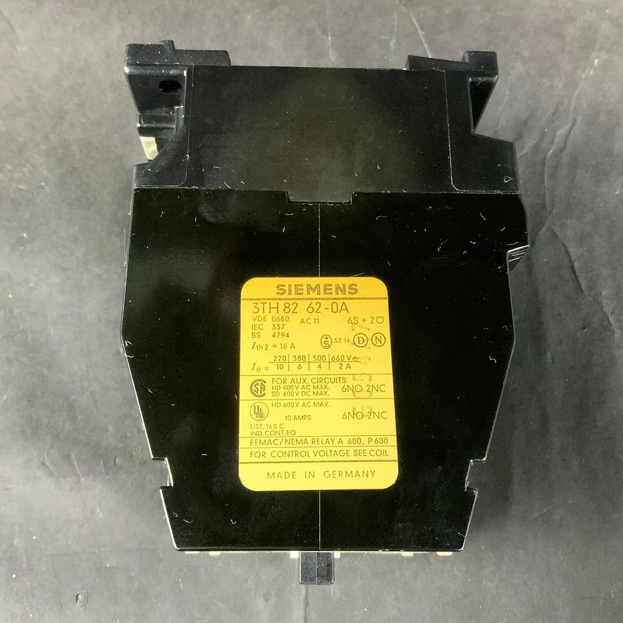 Used SIEMENS 3TH82 62-0A 24/29V CONTACTOR ($10 OBO)