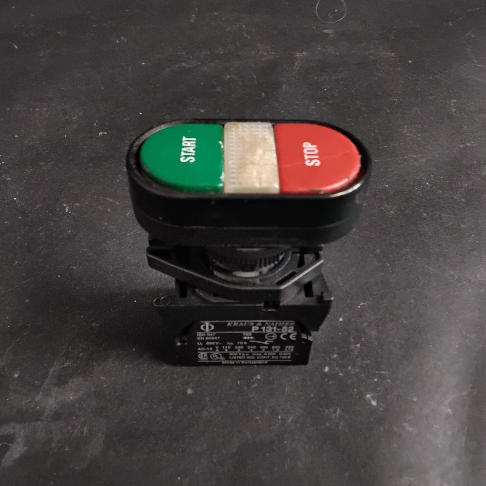 Used KRAUS & NAIMER P131-52 PUSH BUTTON SWITCH ($25 OBO)