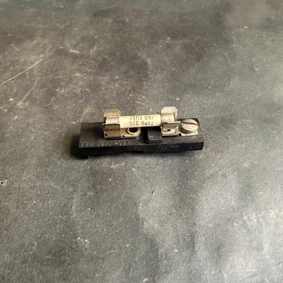 Used GENERAL SIGNAL FB-1 FUSE HOLDER