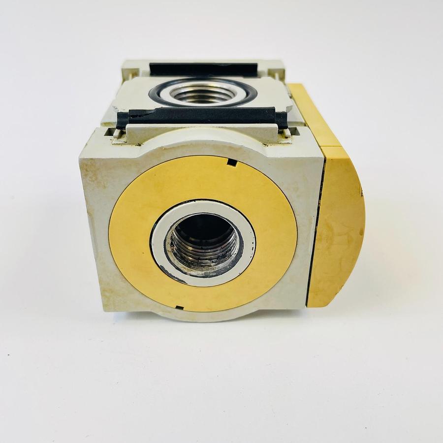 Used FESTO MS6-FRM-1/2 BRANCHING MODULE PNEUMATIC AIR SYSTEM INDUSTRIAL COMPONENT