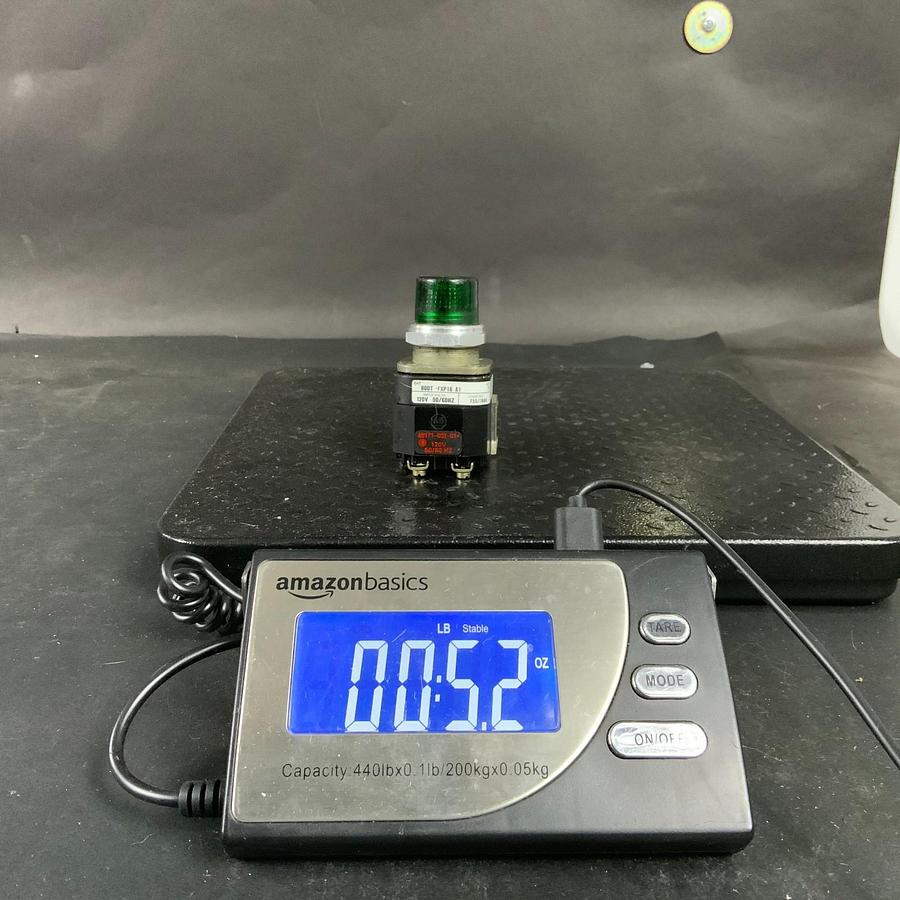 Used ALLEN BRADLEY 800T-FXP16A1 GREEN PUSHBUTTON ($30 OBO)