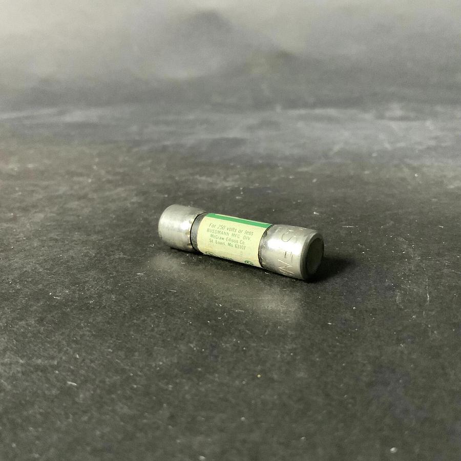 Used BUSSMANN FNM 1/2 TIME DELAY FUSE - SET OF 2 ($6 OBO)